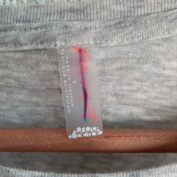 FP Movement by Free People Double Layer Short Sleeve Shirt sz S - Picture 4 of 8